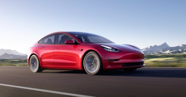 電動車香港-香港電動車選擇2022：Tesla Model 3